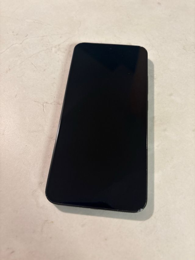 Xiaomi 13 negro 5G - Cámara Leica - negociable