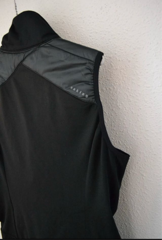 Chaleco Oakley negro - ligero