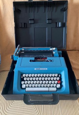 Olivetti Studio 46 - Máquina de escribir