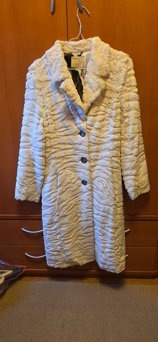 Abrigo Primera Línea blanco