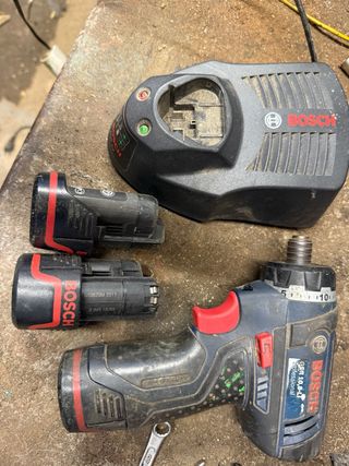 Taladro atornillador Bosch gsr 10,8-LI