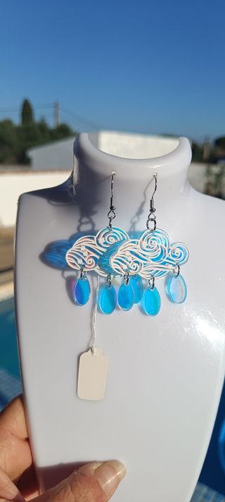 Pendientes nube lluvia plata azul