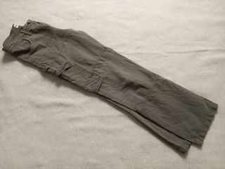 Pantalones cargo Zara marrón