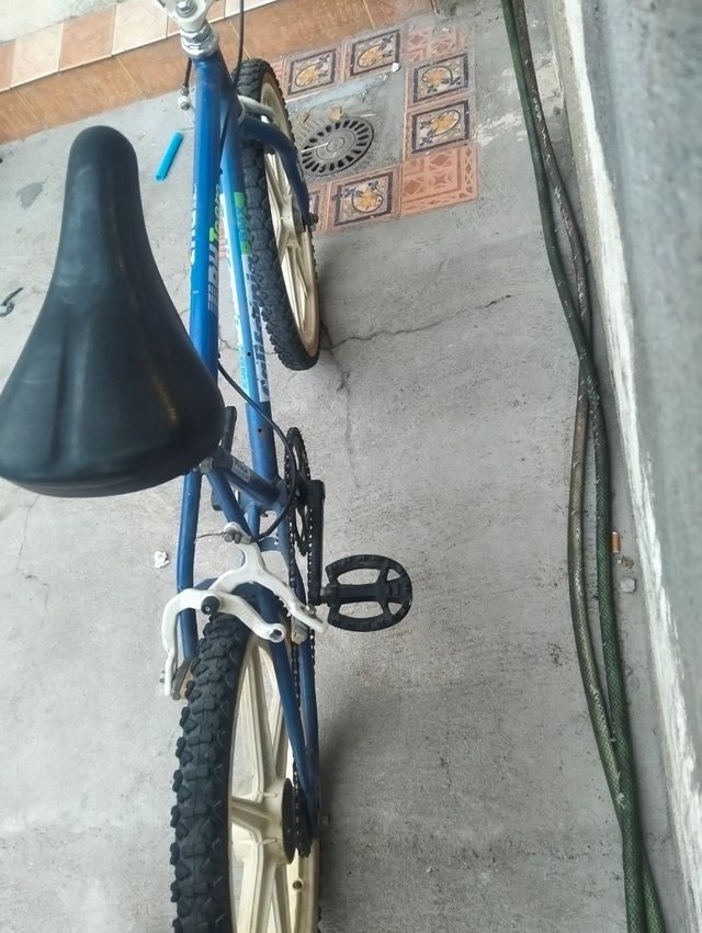 Bicicleta BMX BH Team California XL3