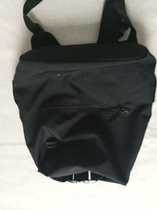 Mochila Zara negra