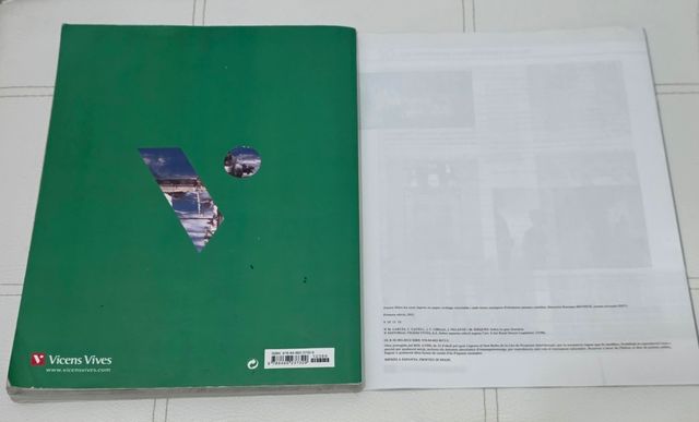 Historia del mon contemporani 1 batxillerat + anex