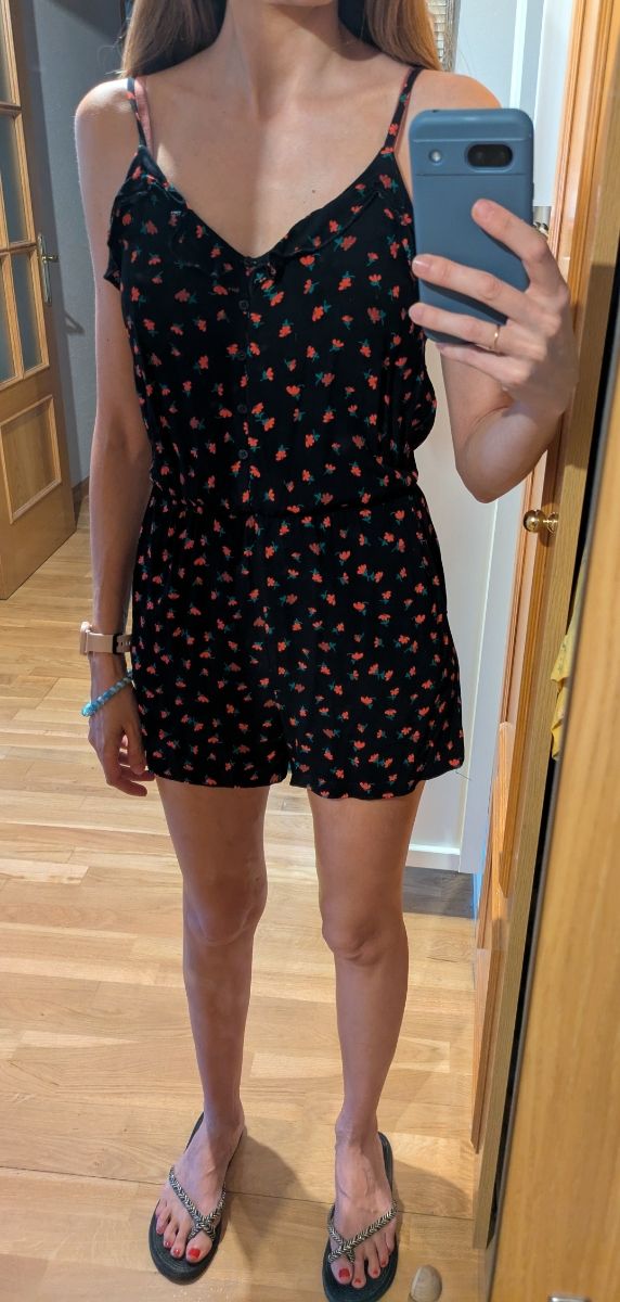 Mono corto Eseoese flores negro - talla S