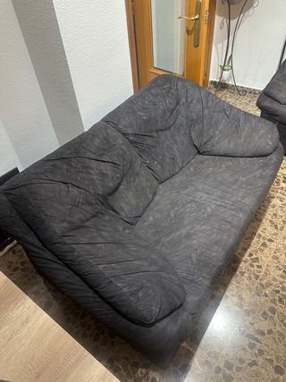 Sofá 2 plazas, uno es mas grande que el otro