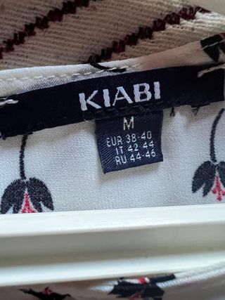 Blusa flores blanca - Talla M