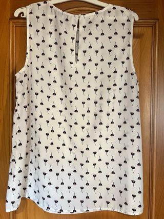 Blusa flores blanca - Talla M