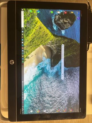 HP Pavilion 23-f0000 All-in-One