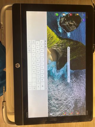 HP Pavilion 23-f0000 All-in-One