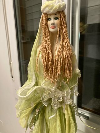 Bambola ceramica appendibile