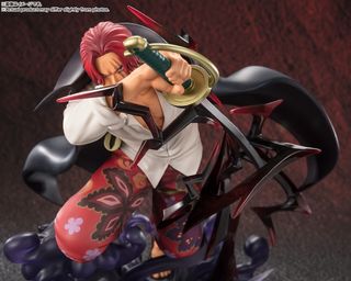 FiguartsZERO Shanks -Divine- Figura