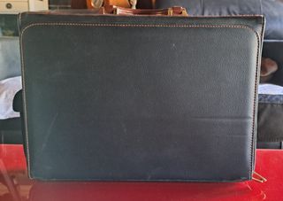Cartera Orbis Piel Negra Marrón