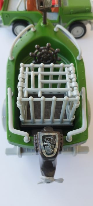 Todoterreno con lancha Disney Héroes - Tarzán