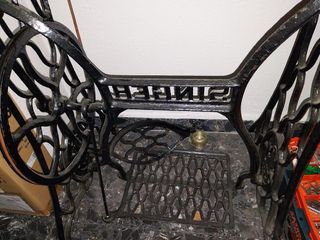 Máquina coser Antigua +150 años