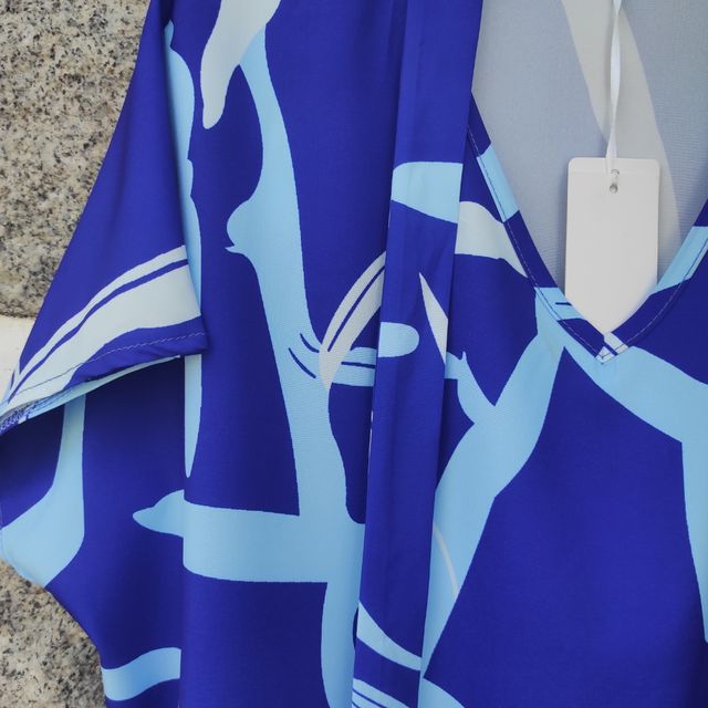 Blusa Azul c/ Estampa - XL - 6€