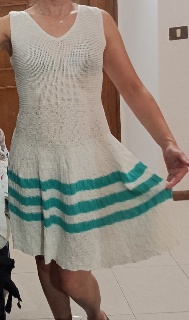 Vestitino puro cotone lavorato ai ferri