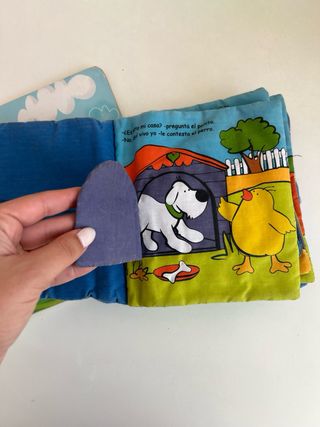 Libros y puzzle infantil
