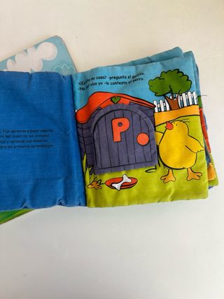 Libros y puzzle infantil