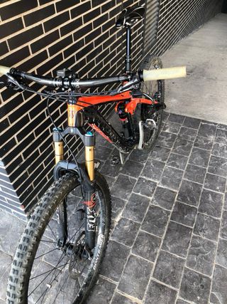 Trek Slash 9 