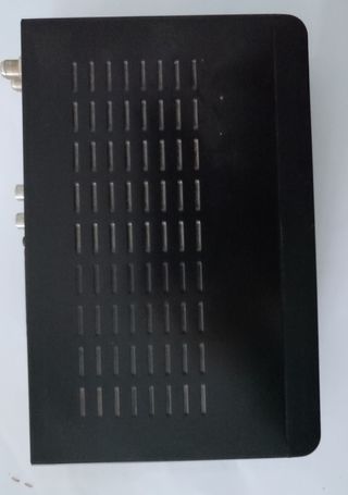 Decodificador STRONG SRT 7405 HD