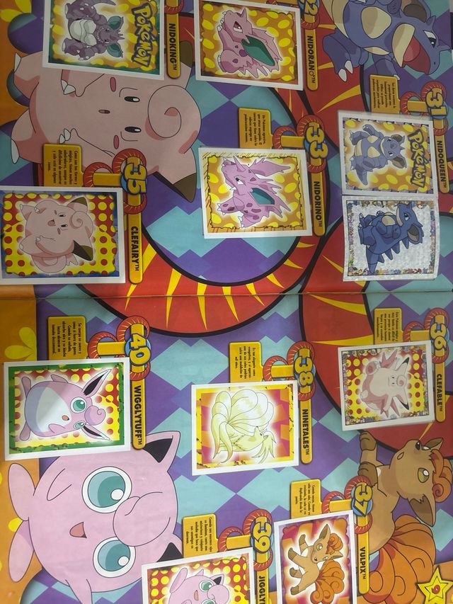 Álbum de cromos Pokémon completo