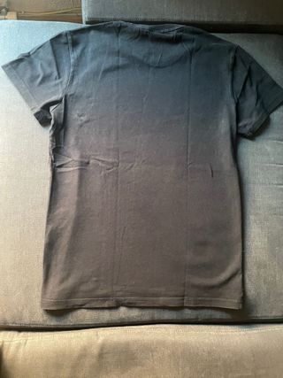 Camiseta Superdry negra y gris – Talla M 