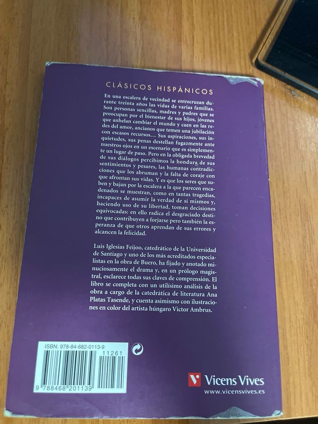 Historia De Una Escalera (Clásicos Hispánicos /...