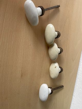 Pomos de porcelana antiguos