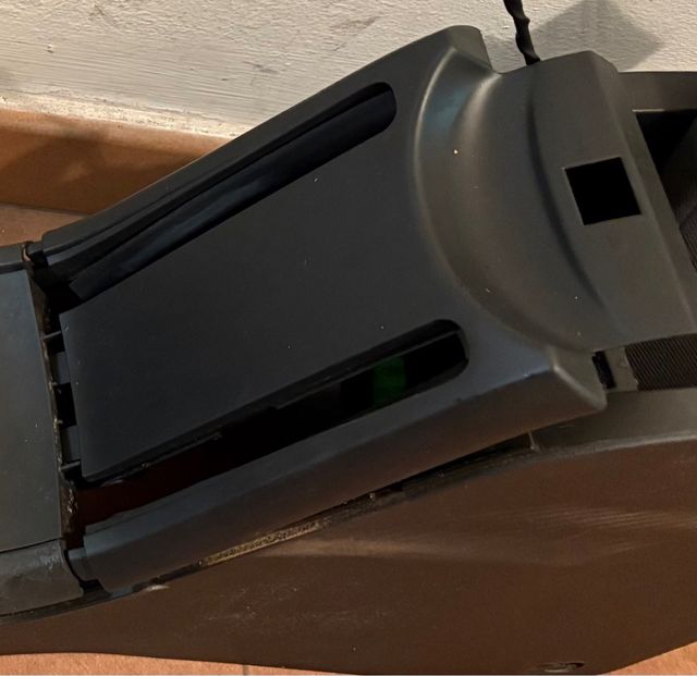 Plastico freno mano Megane II