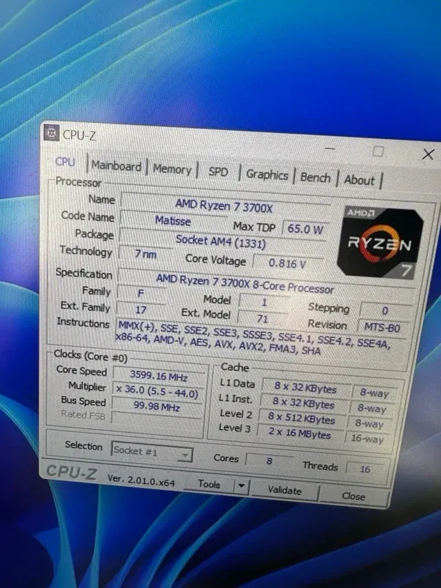 AMD Ryzen 7 3700X 3.6GHz M10001