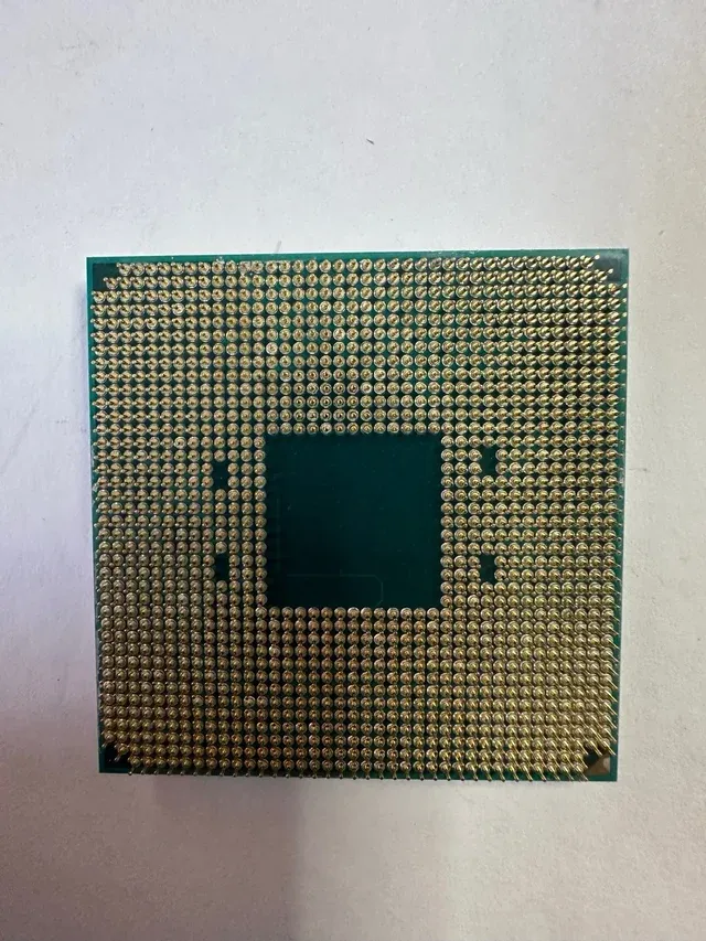 AMD Athlon 300GE - Processador