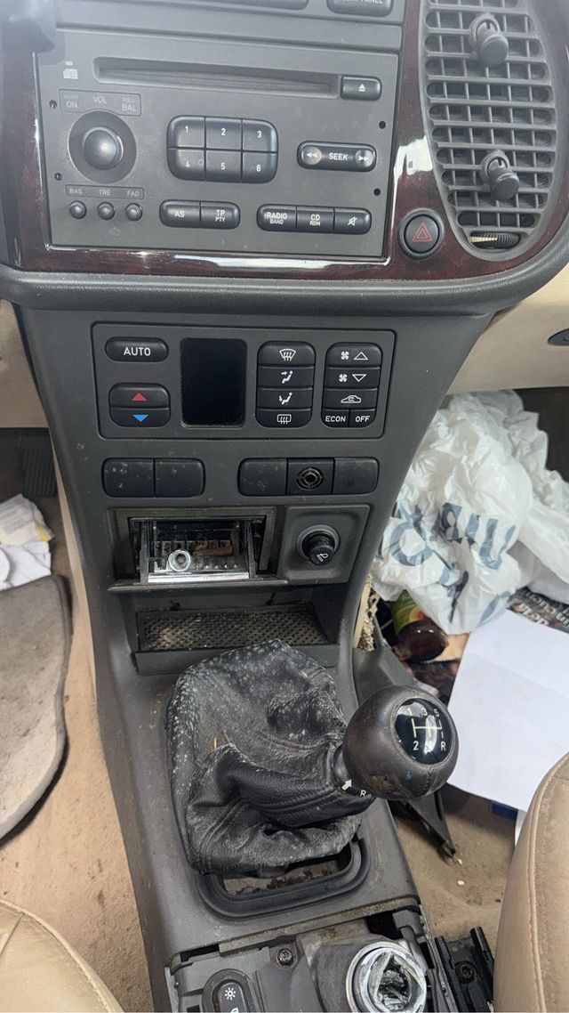 Descapotable Saab 9-3 se venden piesas