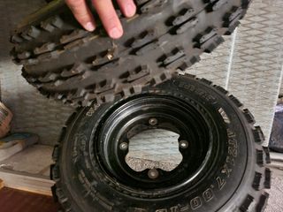 2 llantas con neumáticos quad yfz 450 suzuki ltr 