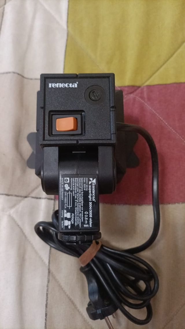 Reflecta Super Light 3005 Video