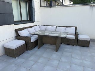 Sofá rinconera exterior + mesa