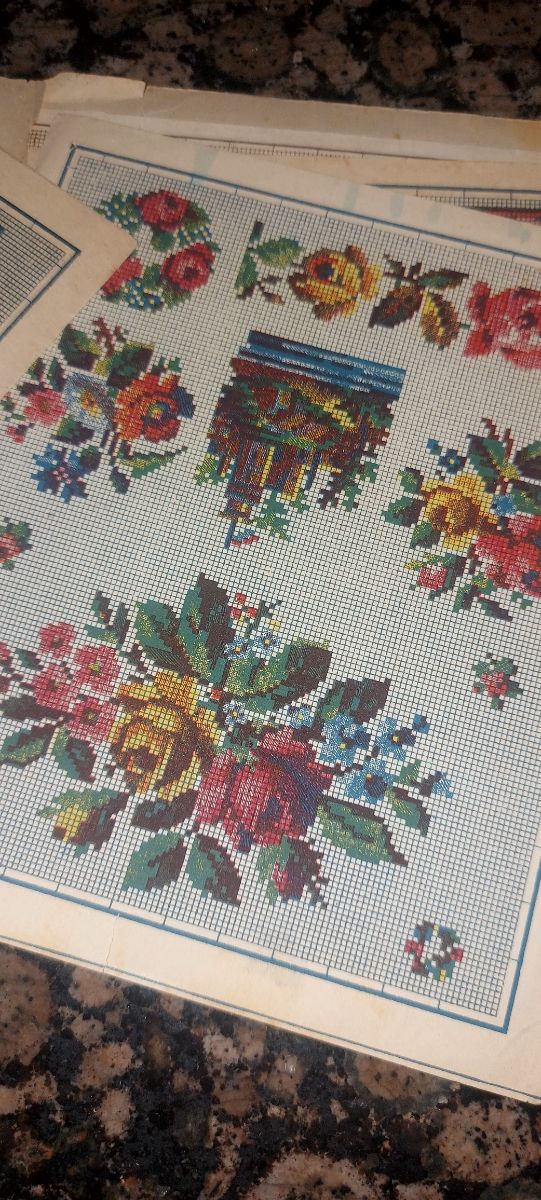 Vecchie foto ricamate