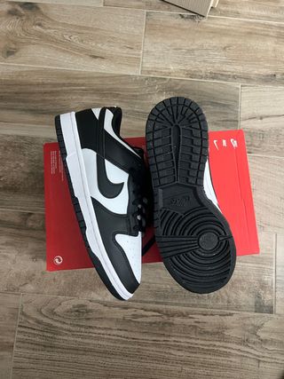 Nike Dunk - Scarpe Bianche e Nere