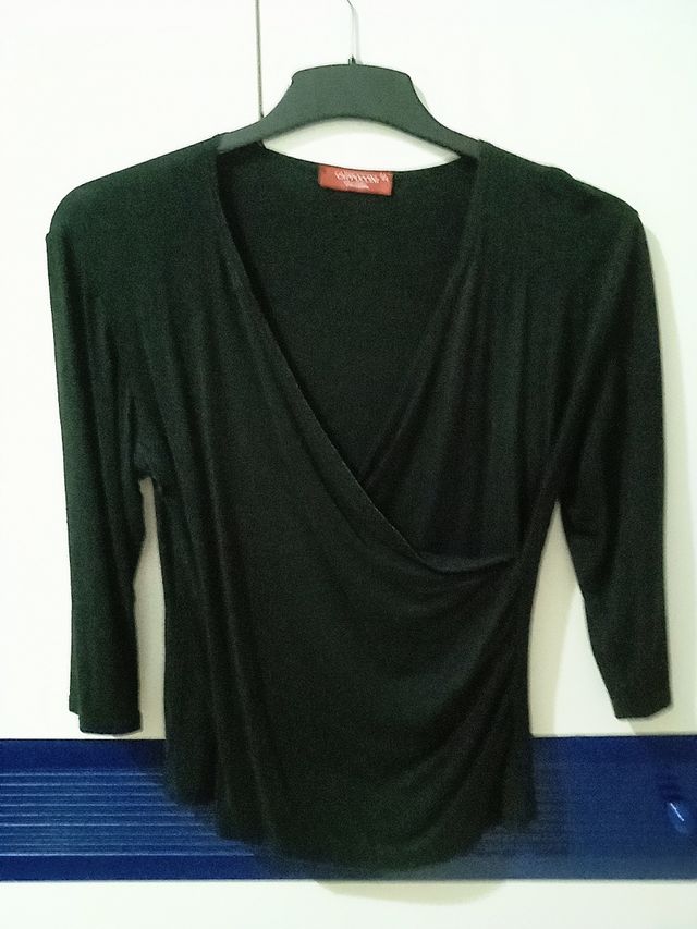 Camiseta negra c/manga 3/4