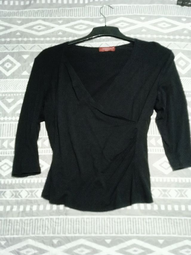 Camiseta negra c/manga 3/4