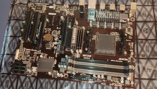 Placa base Gigabyte GA-970A-DS3P AM3+