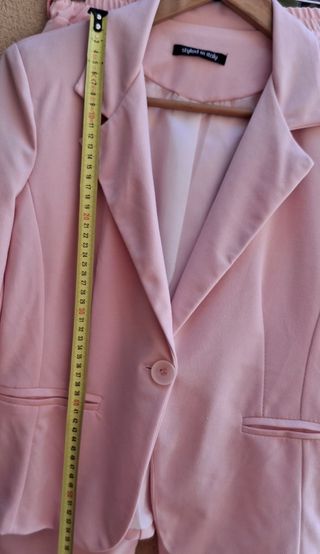 Traje chaqueta rosa mujer