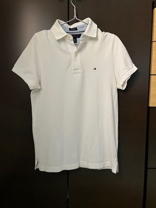 Polo Tommy Hilfiger XS Blanco ajustado.

