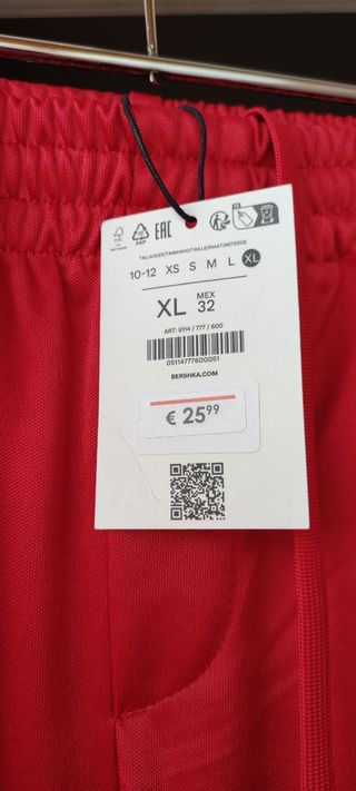Pantalones Bershka deportivos rojos XL