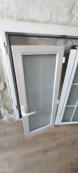 Ventana abatible 
