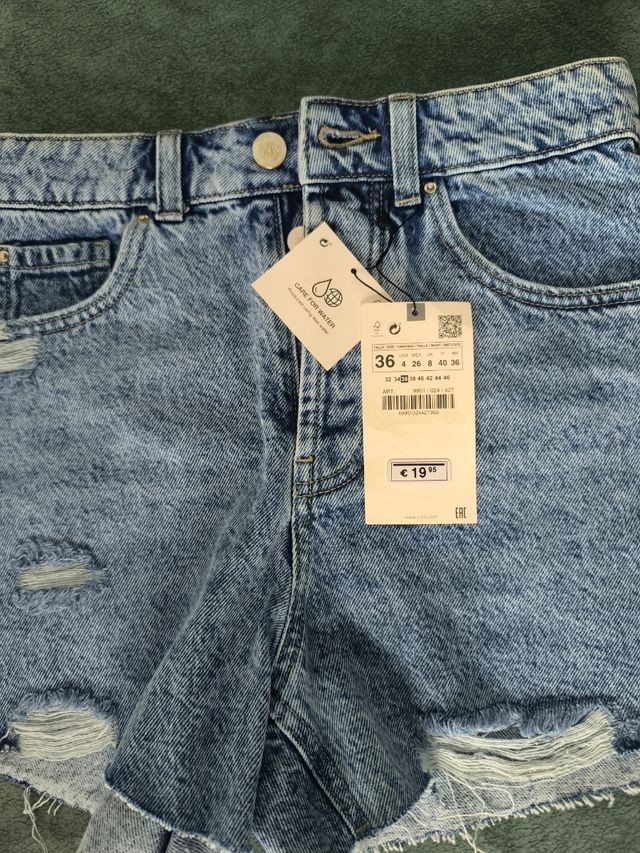 Shorts Zara denim azul -talla S