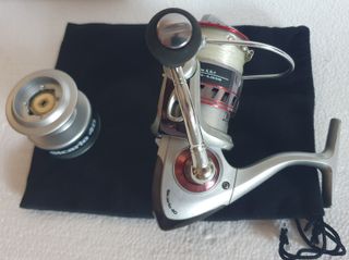 Carreto pesca Colmic Sicario 40 com duas bobines