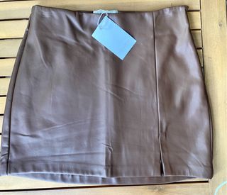 Minifalda marrón Pull&Bear